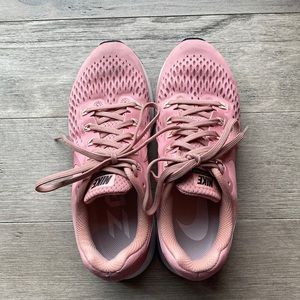 Women’s Nike Zoom Pegasus 34